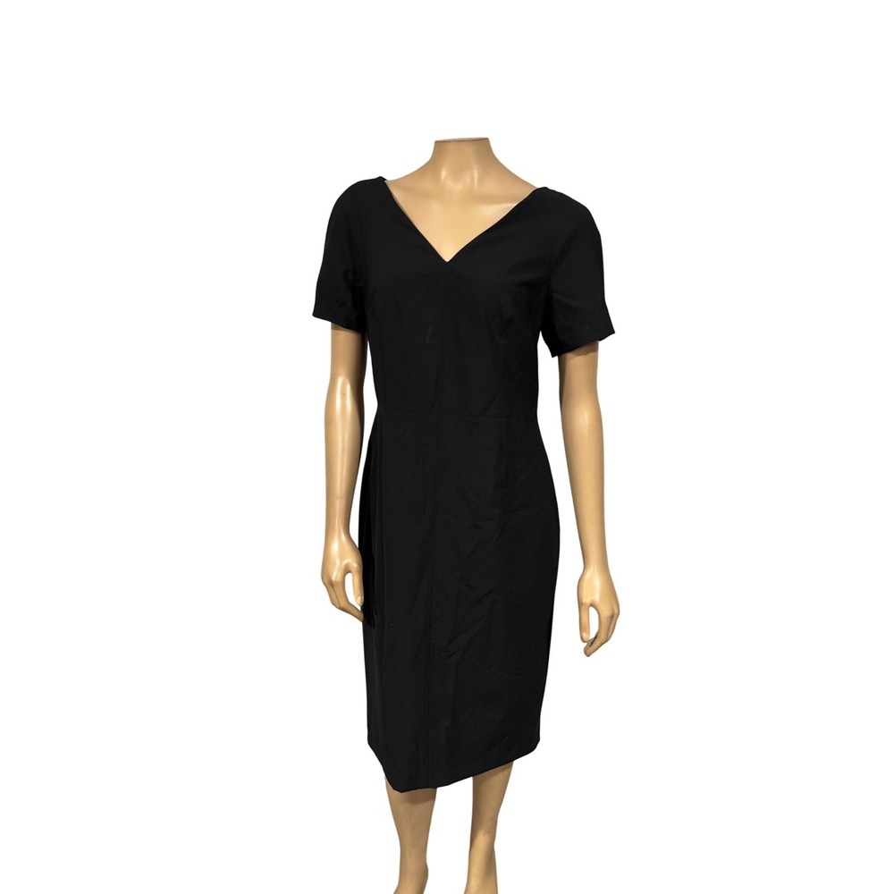 Banana Republic Black V-Neck Short Sleeve Sheath Dress Old Money Sz 8